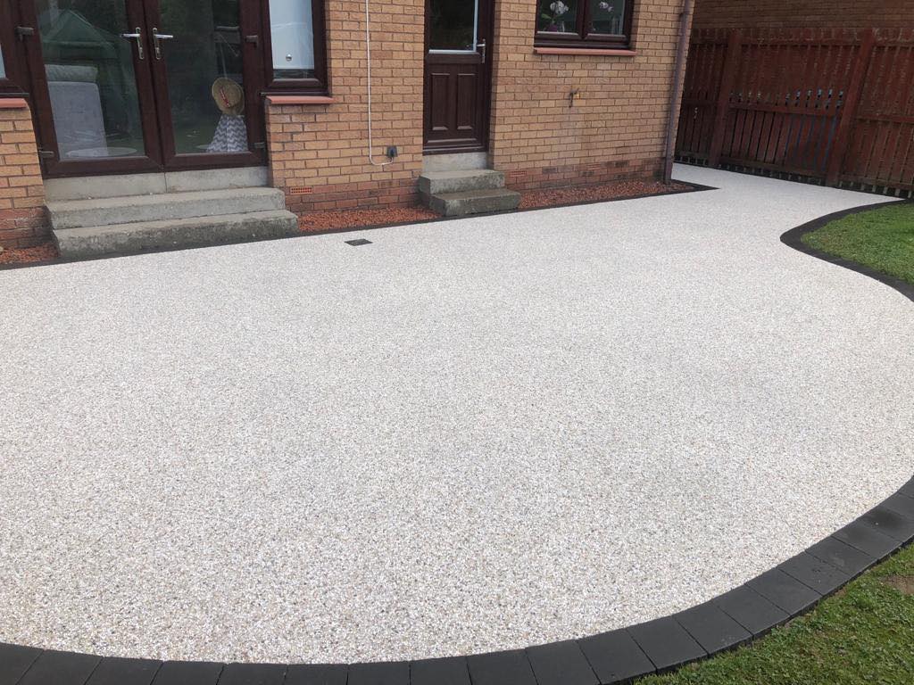 Resin bound driveway installation in Durham
